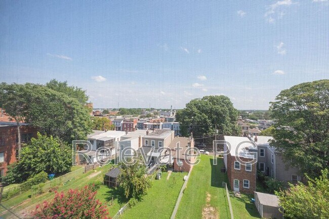 Photo - 1414 W Marshall St Unidad 509