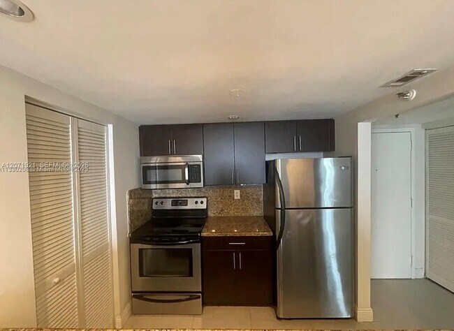 Photo - 850 N Miami Ave Unit W-2205