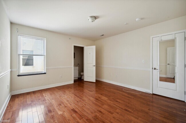 Photo - 3 br, 3 bath 4plex - 1712 CECIL B MOORE AV... Unit F3