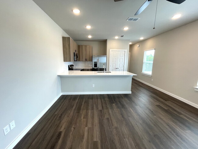 Photo - 1127 Eloise Dr Unidad 1221