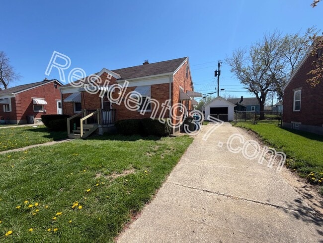 Photo - 3 Bed 1 Bath Home
