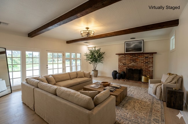 Photo - 384 Crazy Horse Canyon Rd