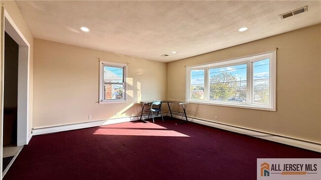 Photo - 1340 Roosevelt Ave