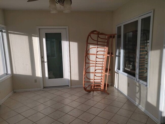 Photo - 5 bedroom, 4.5 bathroom