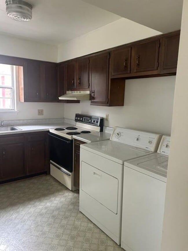 Photo - Price Reduced!