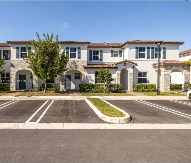 Building Photo - 11904 NW 24th Pl