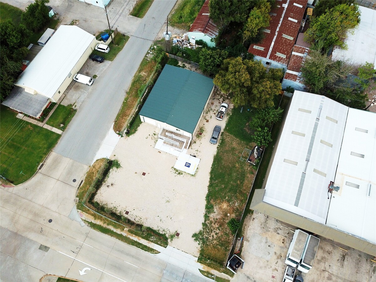 Photo - 6203 Gessner Rd