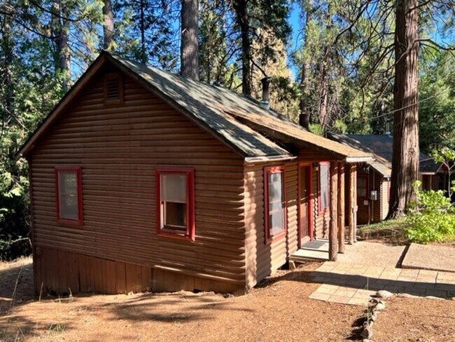 Photo - Charming Woodland Cabin Rental in Twain Harte