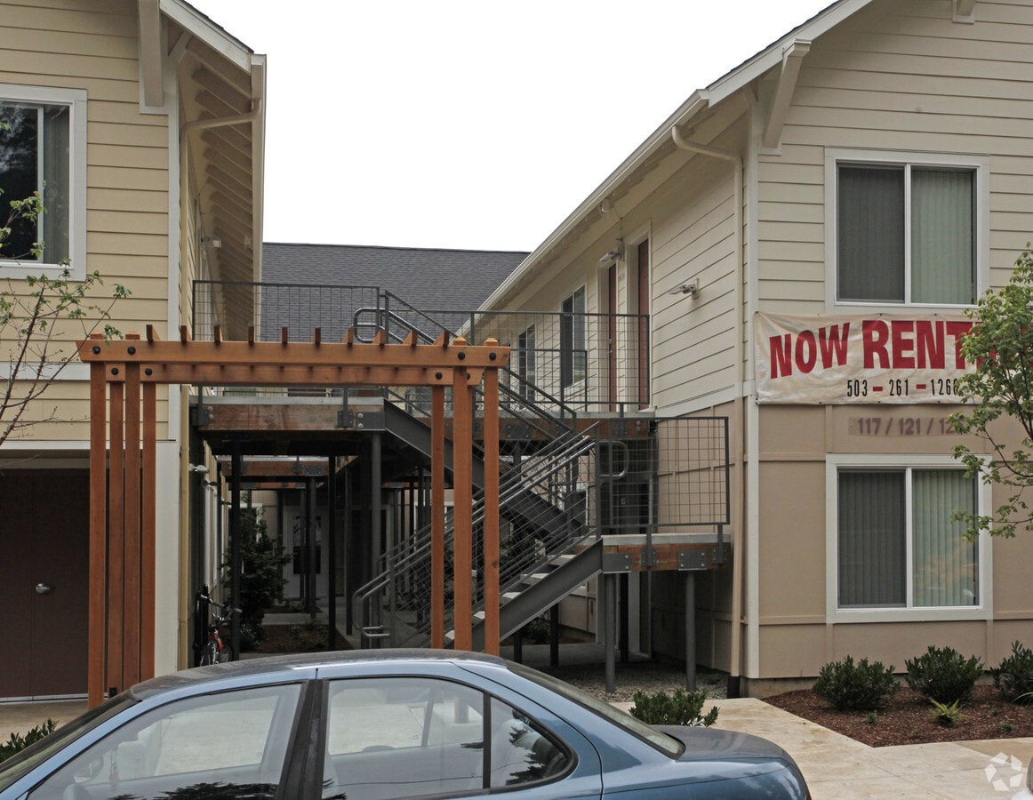 Photo - The Snowberry Apartments