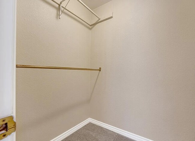 Photo - 16879 Bluewater Ln