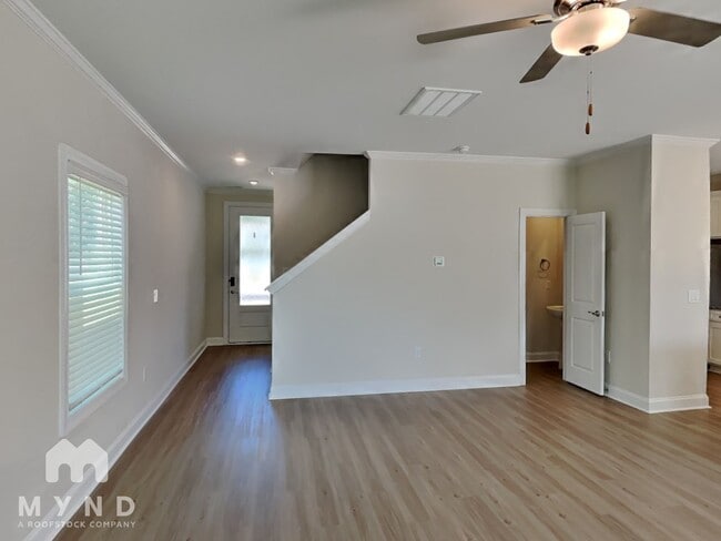 Photo - 158 Brixham Lp