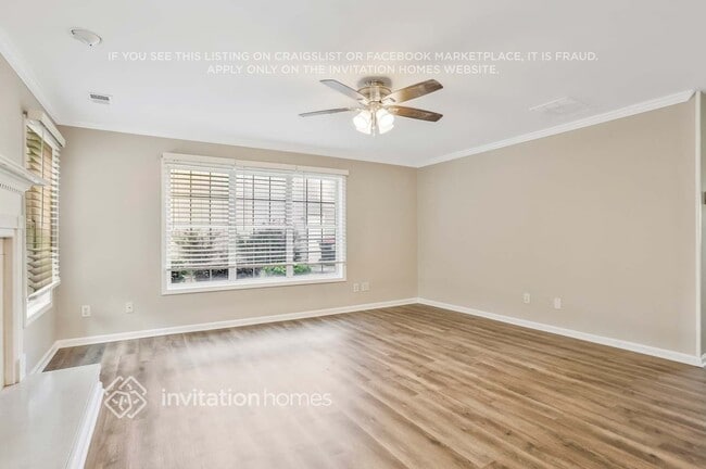 Photo - 2645 Abbots Glen Dr NW