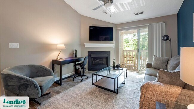 Photo - 300 Long Shoals Rd Unidad 17I