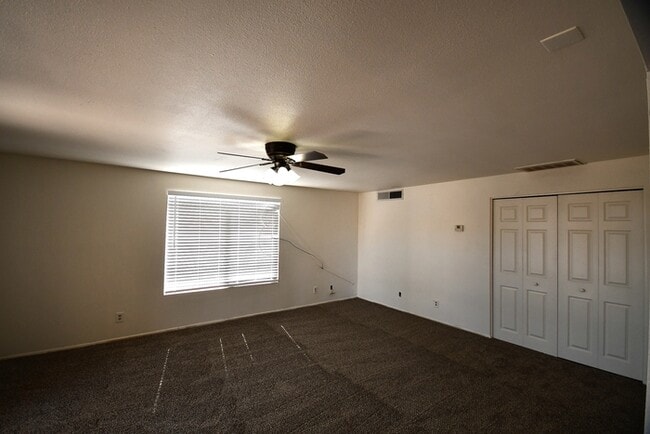 Photo - 3 bed 2 bath home in Mesa $1850 per mo plus fees Large Lot
