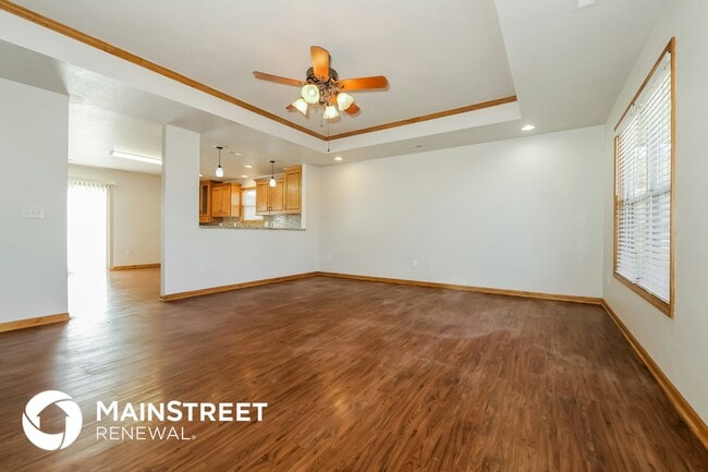Photo - 619 Marion St
