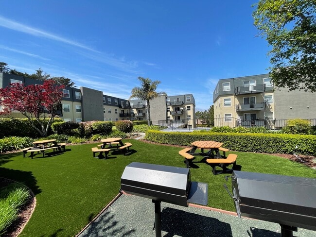 Skycrest Apartments
