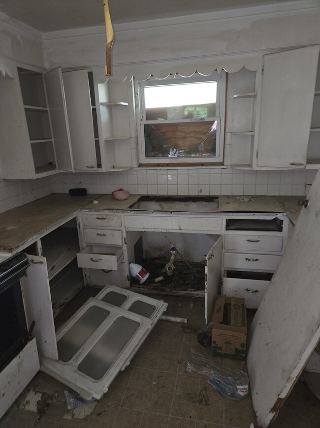 Photo - 5050 Hallows Ave