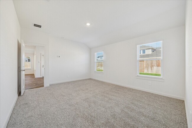 Photo - 4415 Russet Elm Ln