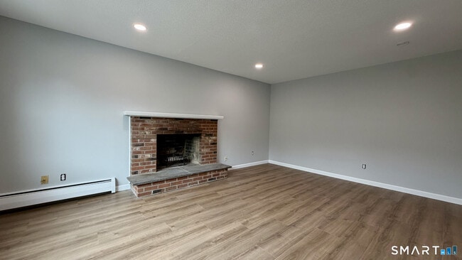 Photo - 186 York St Unit 1st Flr