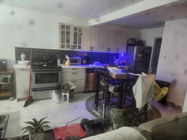 Photo - 1505 NE 15th Ave Unidad 1-2