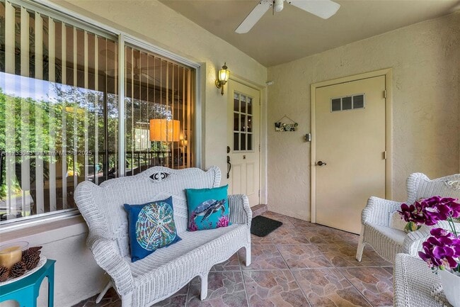 Photo - 442 Pine Glen Ln Unit D-2