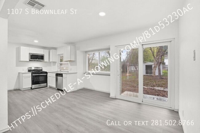 Photo - 1107 S Brownleaf St