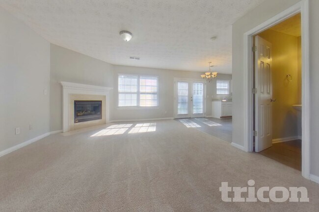 Photo - 5413 Wicklander Dr