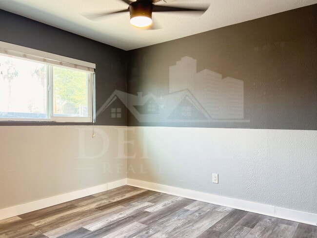 Photo - 2726 E Willetta St