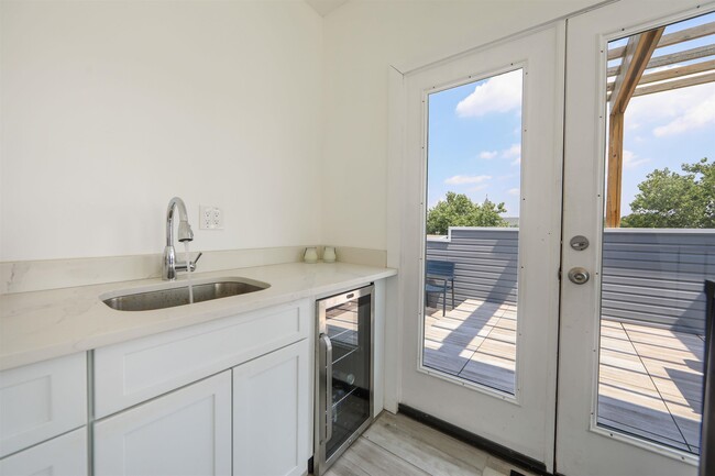 Photo - 157 Sherman Ave