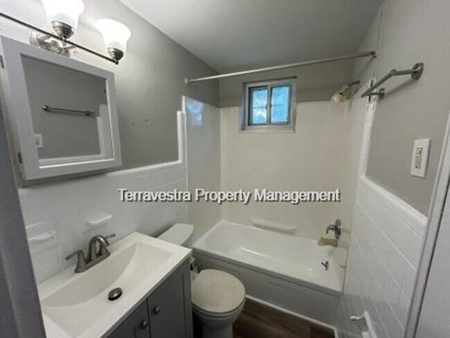 Photo - 6020 Highland Ave Unit 1