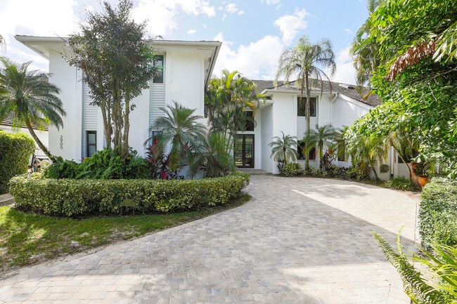 Building Photo - 2905 Polo Island Dr Rental