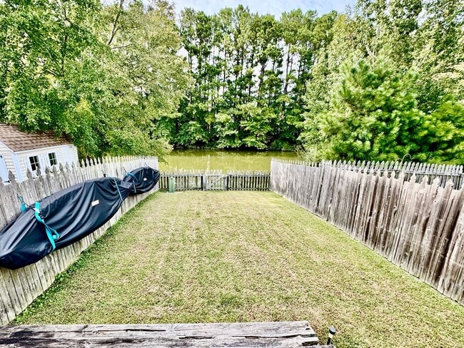 Photo - Available 11-14-25! Lakefront Townhome w/2...