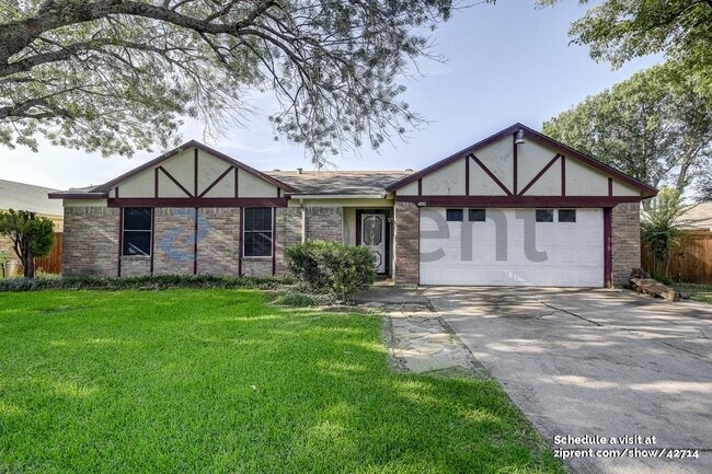 Building Photo - 400 Royal Field Dr Rental
