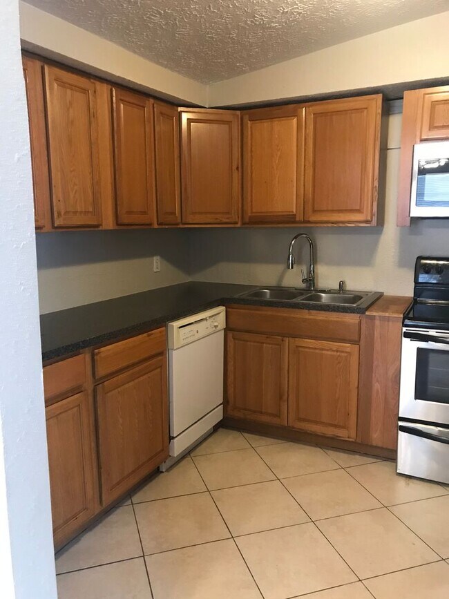 Photo - 3 BEDROOM 1 BATH HOME - NEW PORT RICHEY FL