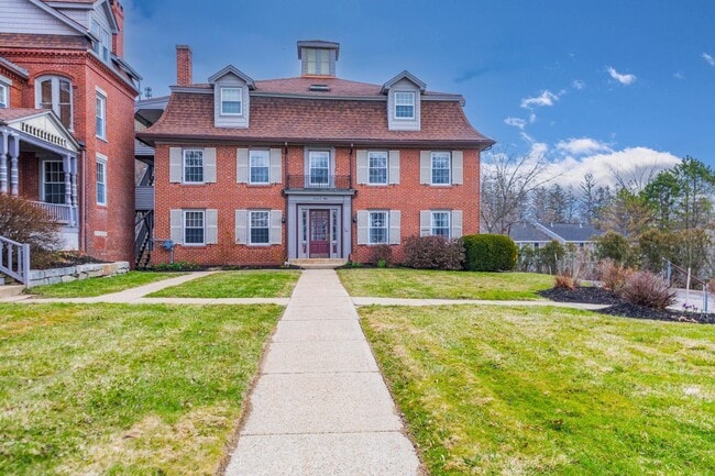 Building Photo - 709 Central Ave Unit 4