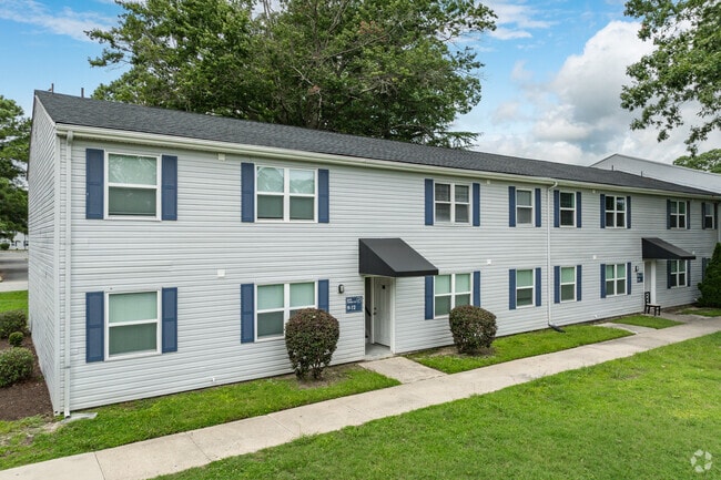 Photo - Waverly at Oyster Point