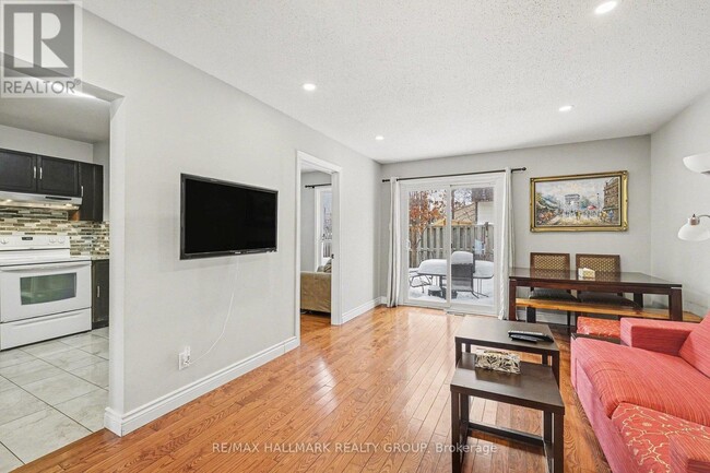 Photo - 808 Torsa Ct