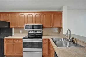 Photo - 10773 Cleary Blvd Unit 111