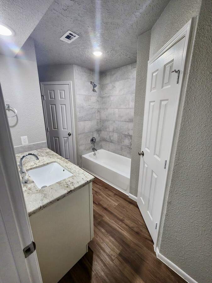 Photo - 3860 Jasmine Dr