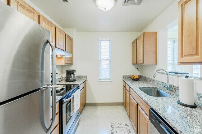 2HAB, 1BA - 850 ft² - Langham Court Apartments