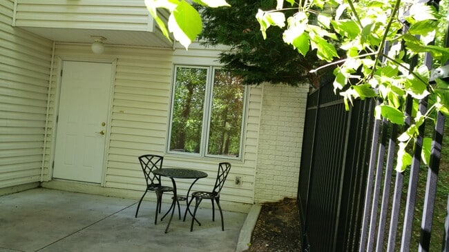 Building Photo - 8309 Old Seven Locks Rd Unit 1 Rental