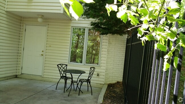 Building Photo - 8309 Old Seven Locks Rd Unit 1 Rental