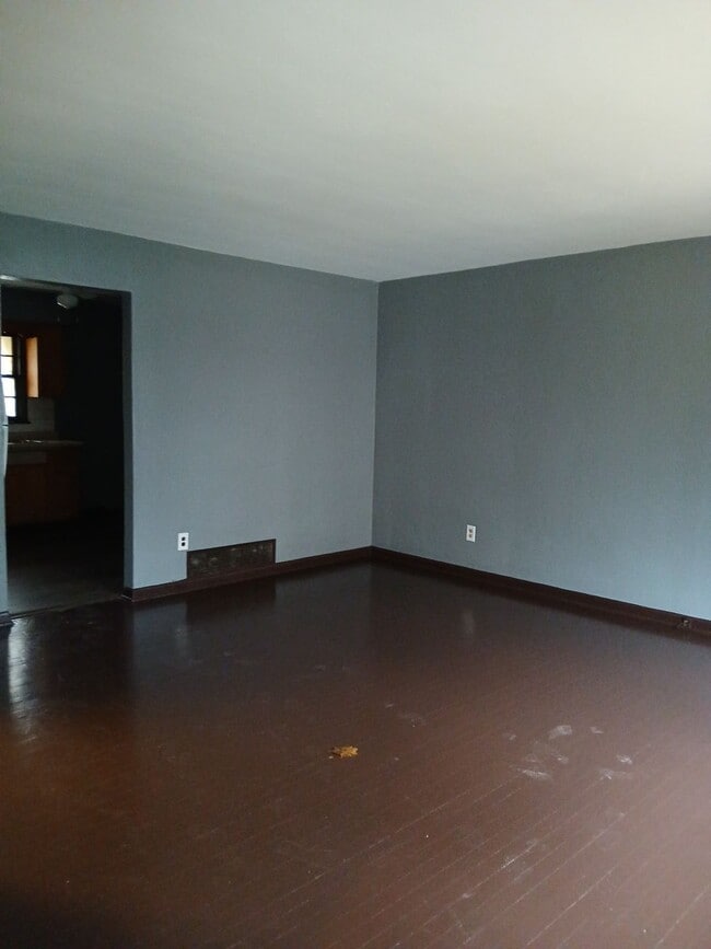 Photo - 1023 Irving Ave