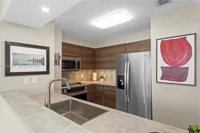 Photo - 2475 Brickell Ave Unit 708