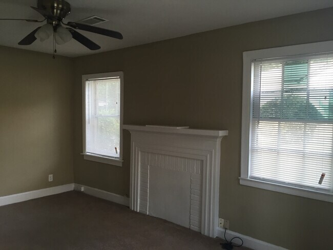 Photo - 2205 Camille Dr Unit A