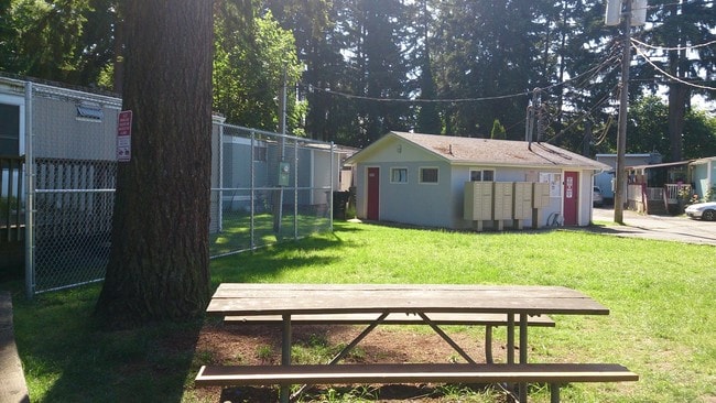 Photo - Northwest Mobile Home Park