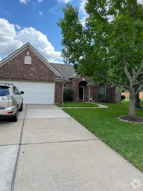 Building Photo - 17807 Meadowcreek Trail Rental