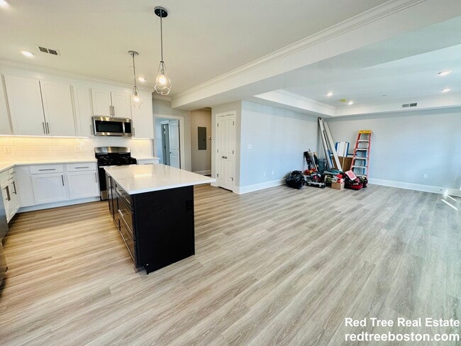 Photo - 100 Brooks St Unit 1