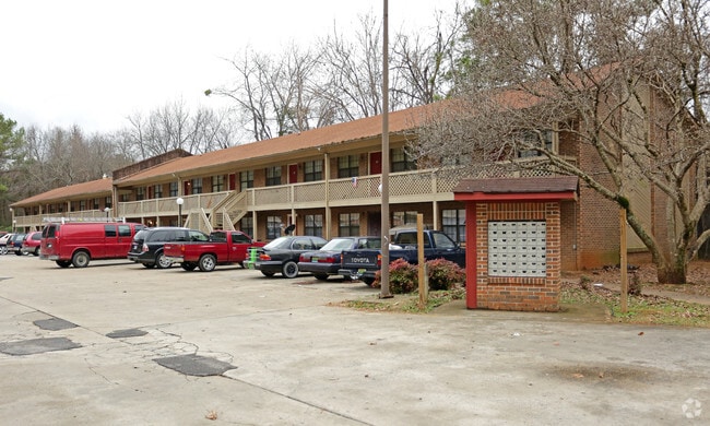 Woodland Park Apartments