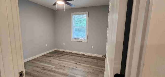 Photo - 305 Wayne Ave Unit B